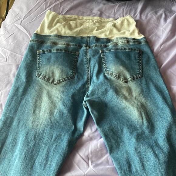 Maternity jeans - Picture 3 of 3